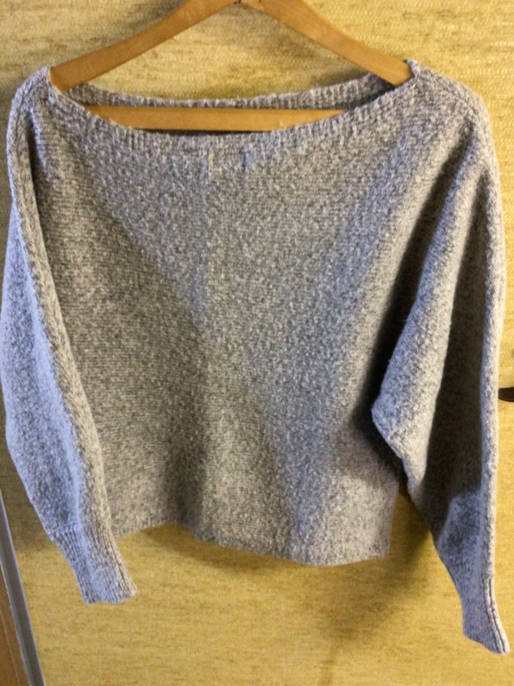 Women’s XS Jean Machine sweater in great pre-loved condition perfect for fall